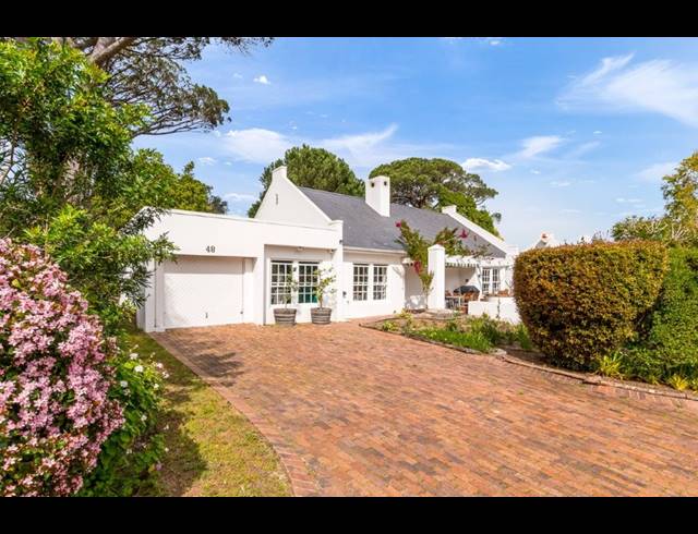 3 BEDROOM HOUSE FOR SALE IN ZEVENWACHT FARM VILLAGE